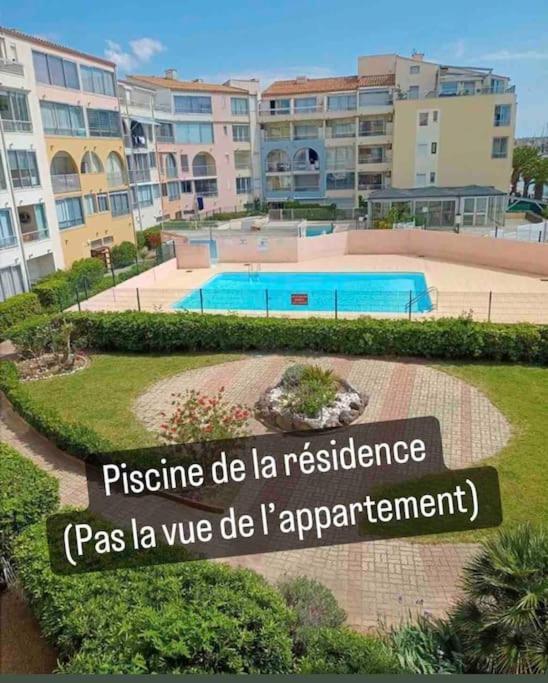 Richelieu Poolside Retreat: Beachfront Apartment for Six Agde Exterior photo
